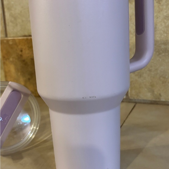 Stanley Pastel Purple Tumbler with Handle - Picture 3 of 4